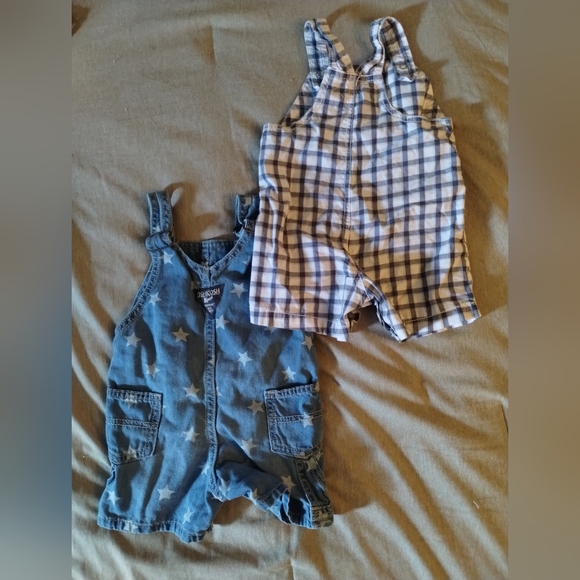 🔮 5/$15 -- 9M Baby Overalls - Picture 2 of 2